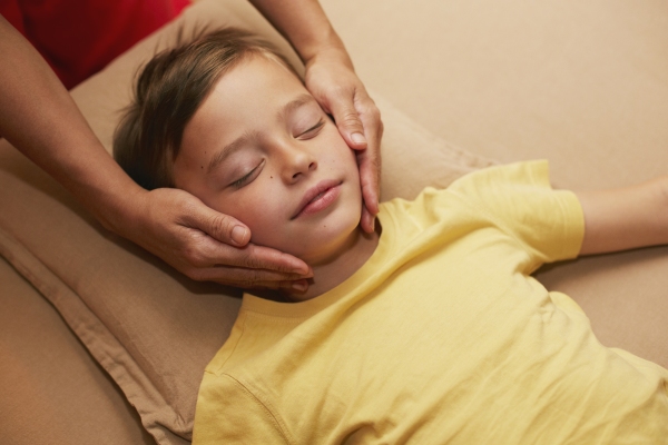 Detská masáž chrbta a šije °Na uvoľnenie° Detská masáž chrbta a šije °Na uvoľnenie°